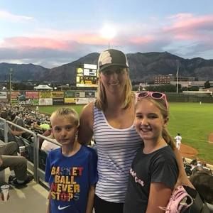 Meet your Posher, Tara